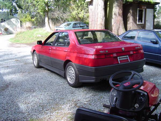 Illustration for article titled This Alfa Romeo 164 Q4 Is A Rare All-Wheel-Drive Beauty